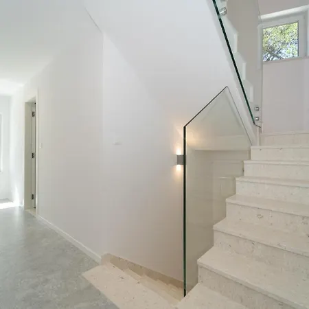 Villa Nina Sumartin